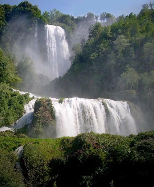 ホテル Il Casolare Della Cascata テルニ エクステリア 写真